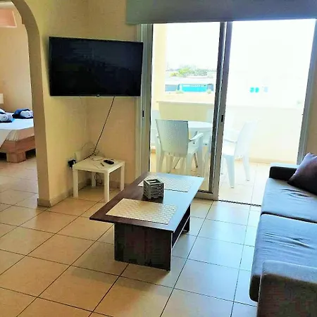 Apartament 206 Sunrise Beach Larnaca