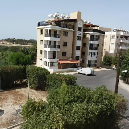 206 Sunrise Beach Apartament *